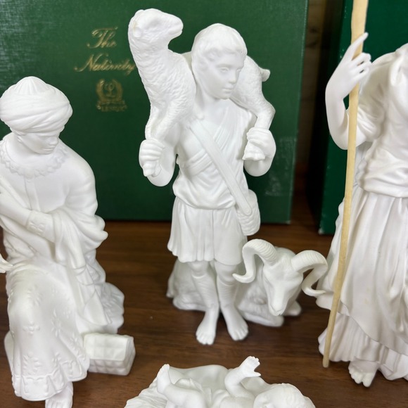 Lenox The Nativity Porcelain Set with Original Box and Certs lot of 7 1990's - Picture 6 of 15